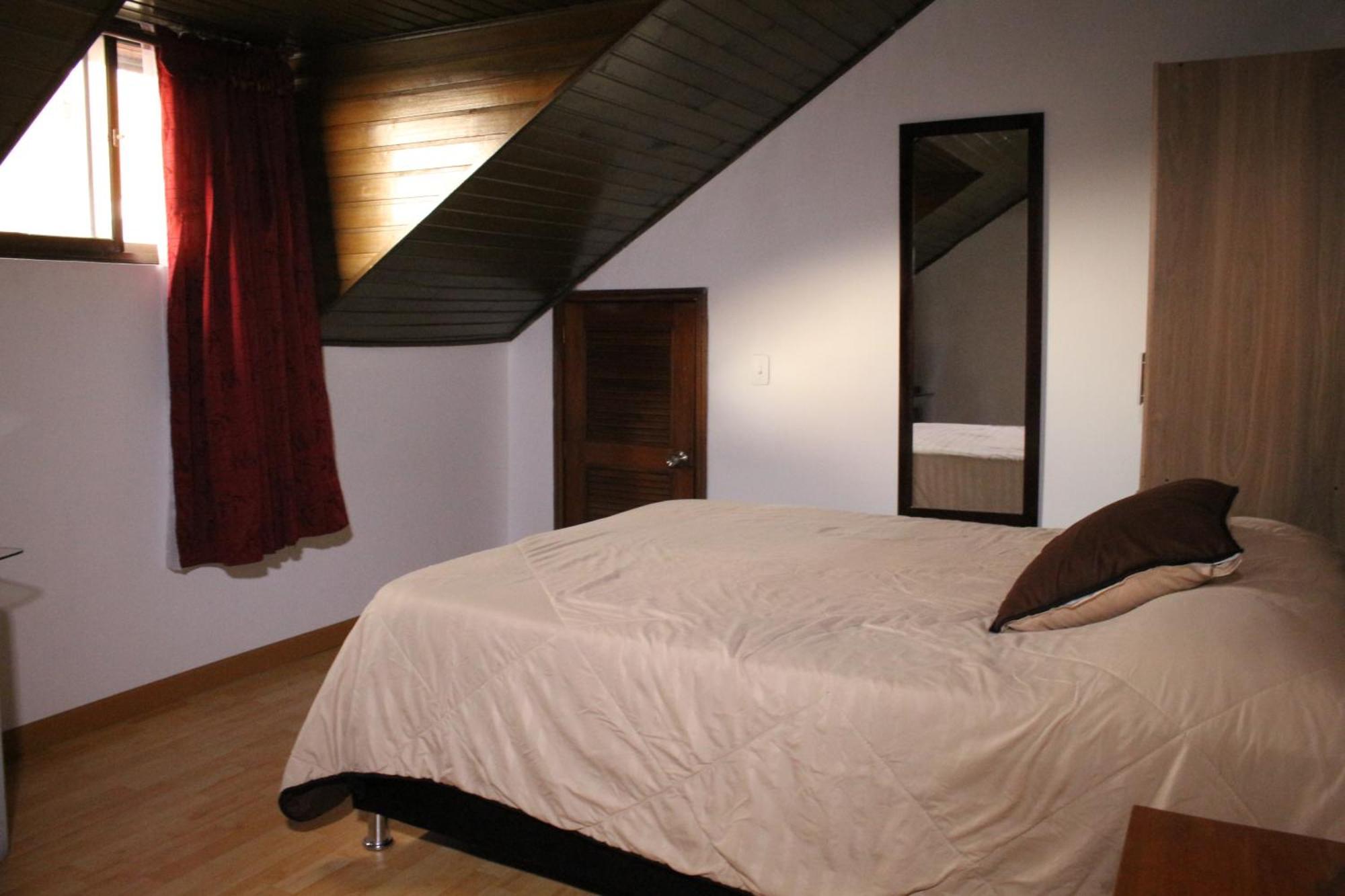 Hospedaje Sary House Bogotá Eksteriør billede